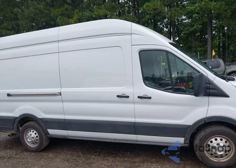 2023 Ford Transit T-250 z USA, uszkodzony, nr VIN 1FTBR3U83PKA42595